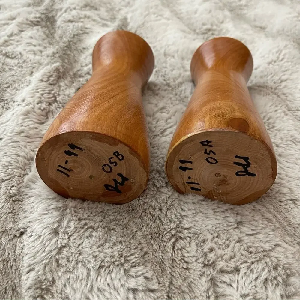 2 Vintage Wooden‎ Cozy Candlestick Holders